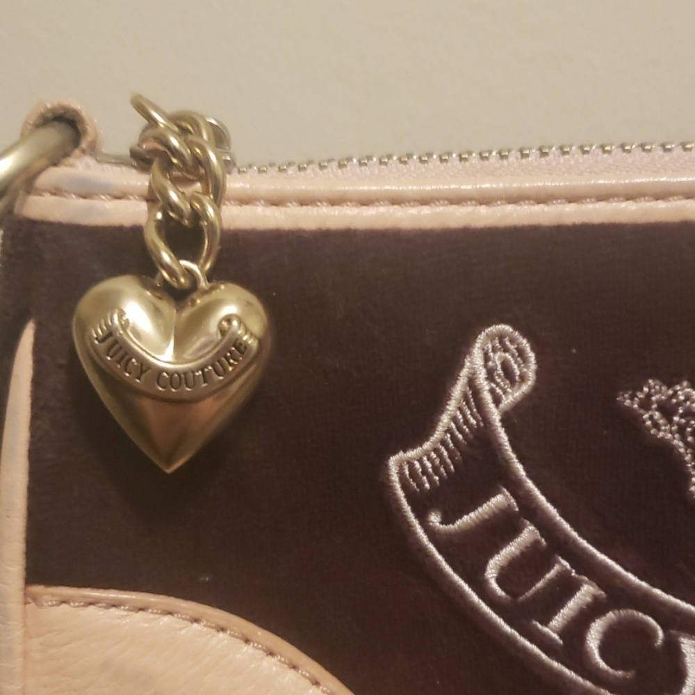 Purse - Picture 2 of 5